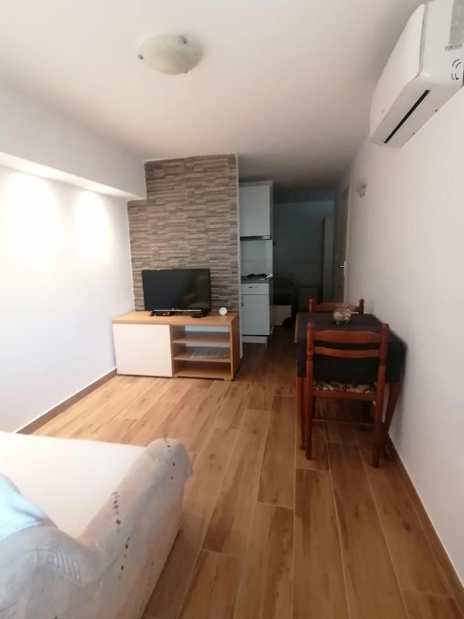Apartment Marko Dunato 茨里克韦尼察 外观 照片